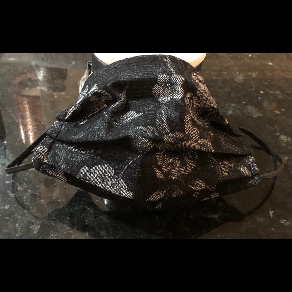 Women’s Face Mask